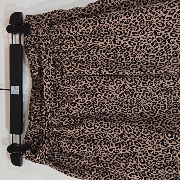 American Eagle Leopard Print Black & Brown Paper Bag Waist Mini Skirt Large - Picture 6 of 9